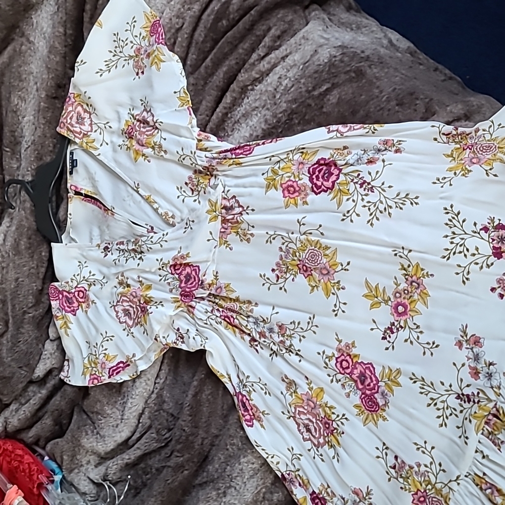 White floral Dress